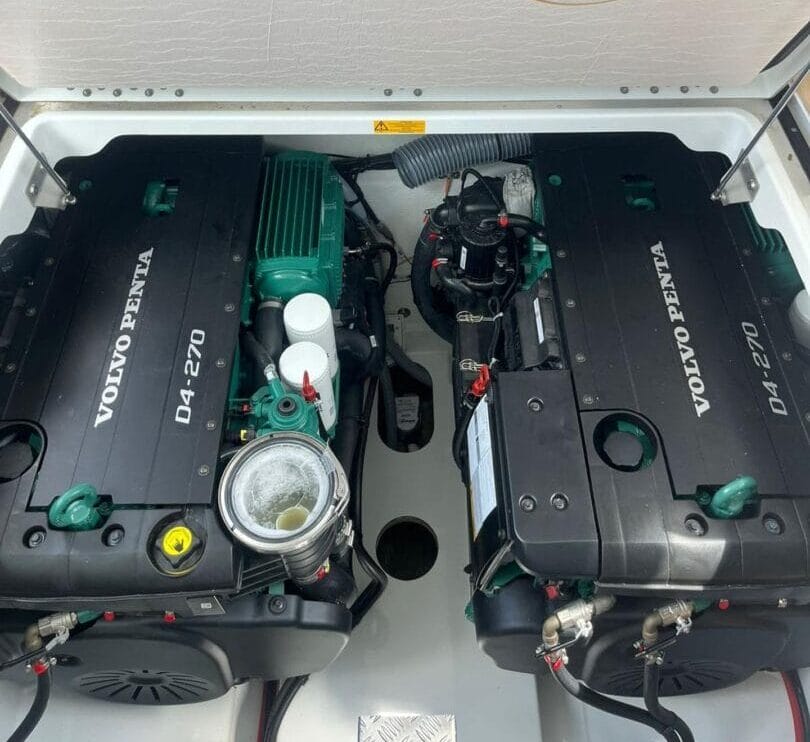 Volvo Penta D6-300 Service and Repair for Princess V39